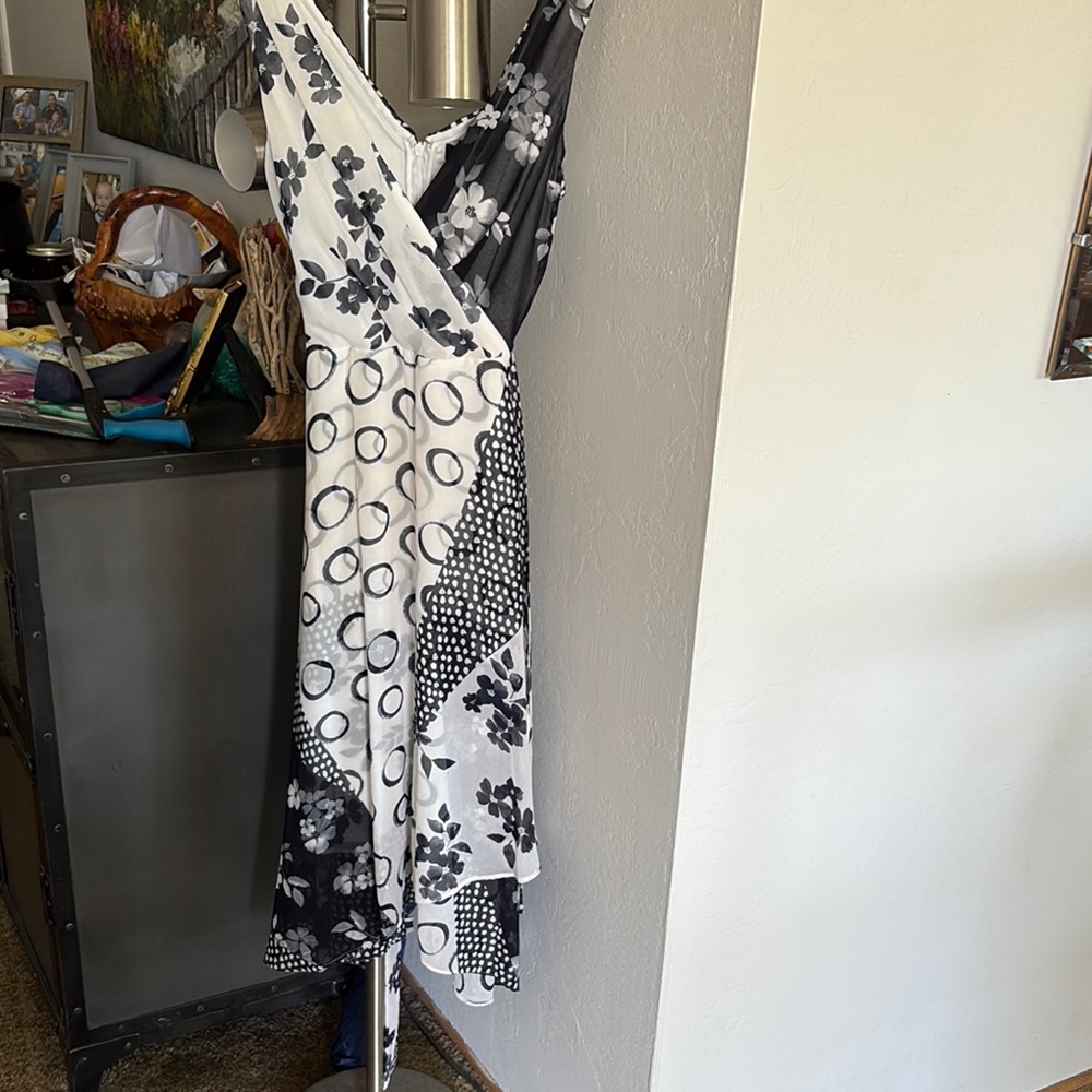 Dkny Black and White Asymmetrical Sundress